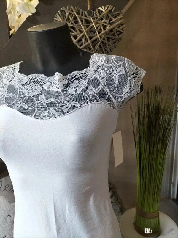T- shirt blanco talla S/M marca MODA nuevo – photo 2
